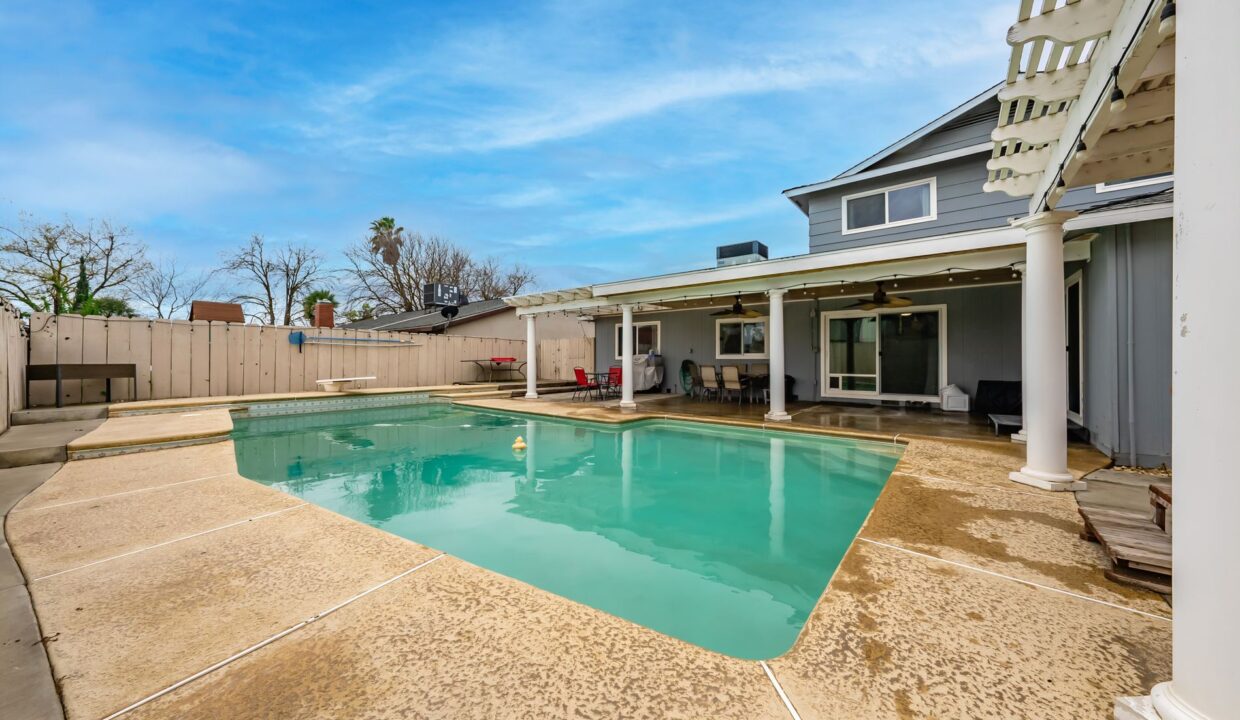 Pool view