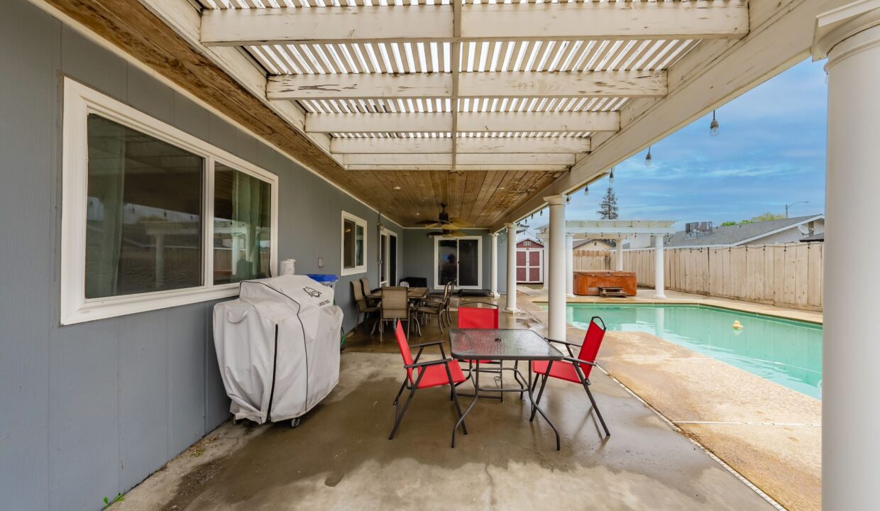 covered patio 2